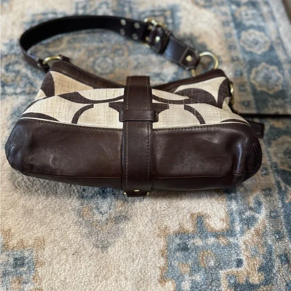 Coach Vintage Leather Brown and Cream Women's Bag - Picture 3 of 9